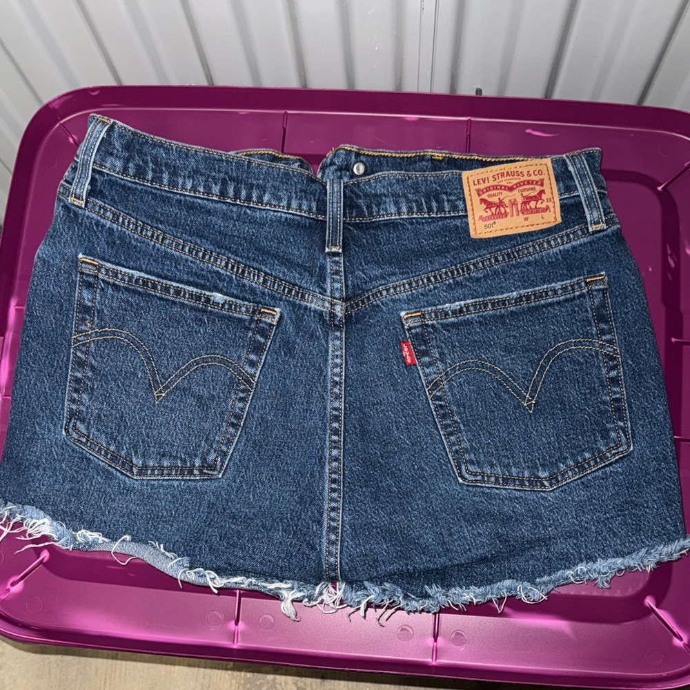 Levi's Blue Denim Frayed Hem Shorts - Picture 2 of 3